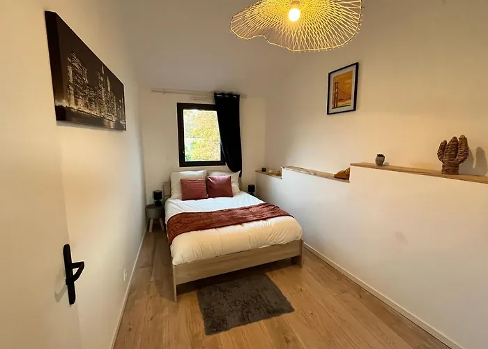 Maison Pour 5 Personnes Proche Aeroport De Nantes בית נופש *